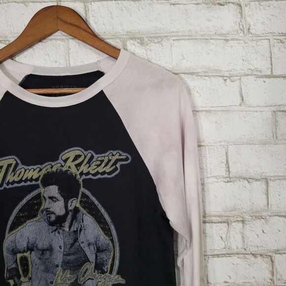 Thomas Rhett 2018 graphic top - Picture 3 of 13